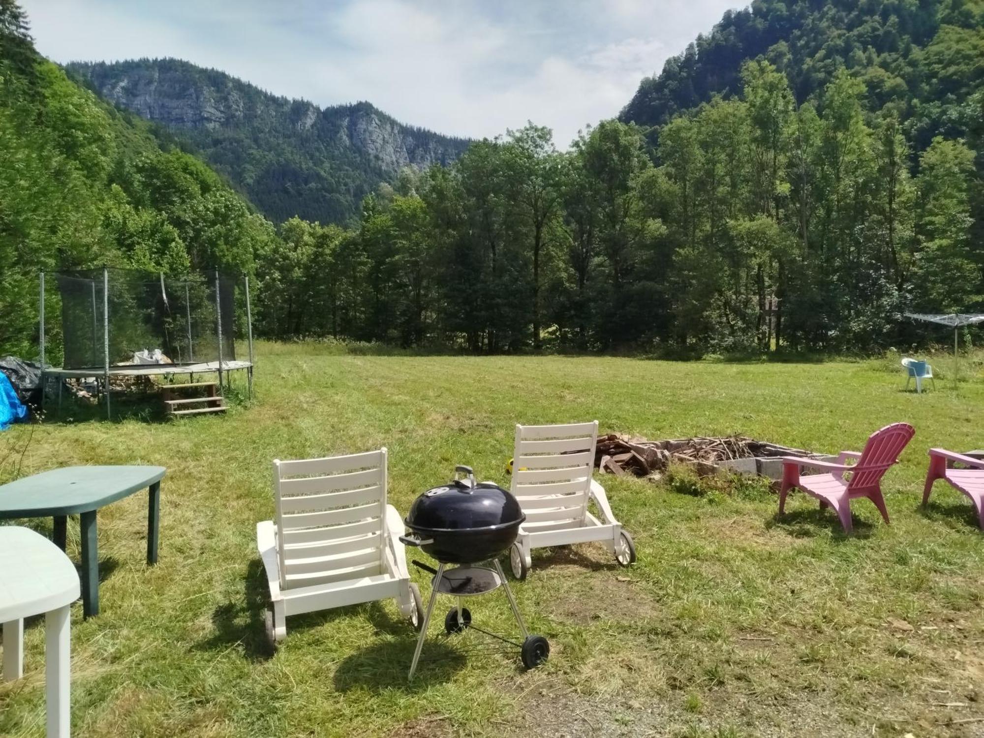 Chalet 8 Personnes + Grand Terrain Et Riviere Entremont Екстер'єр фото