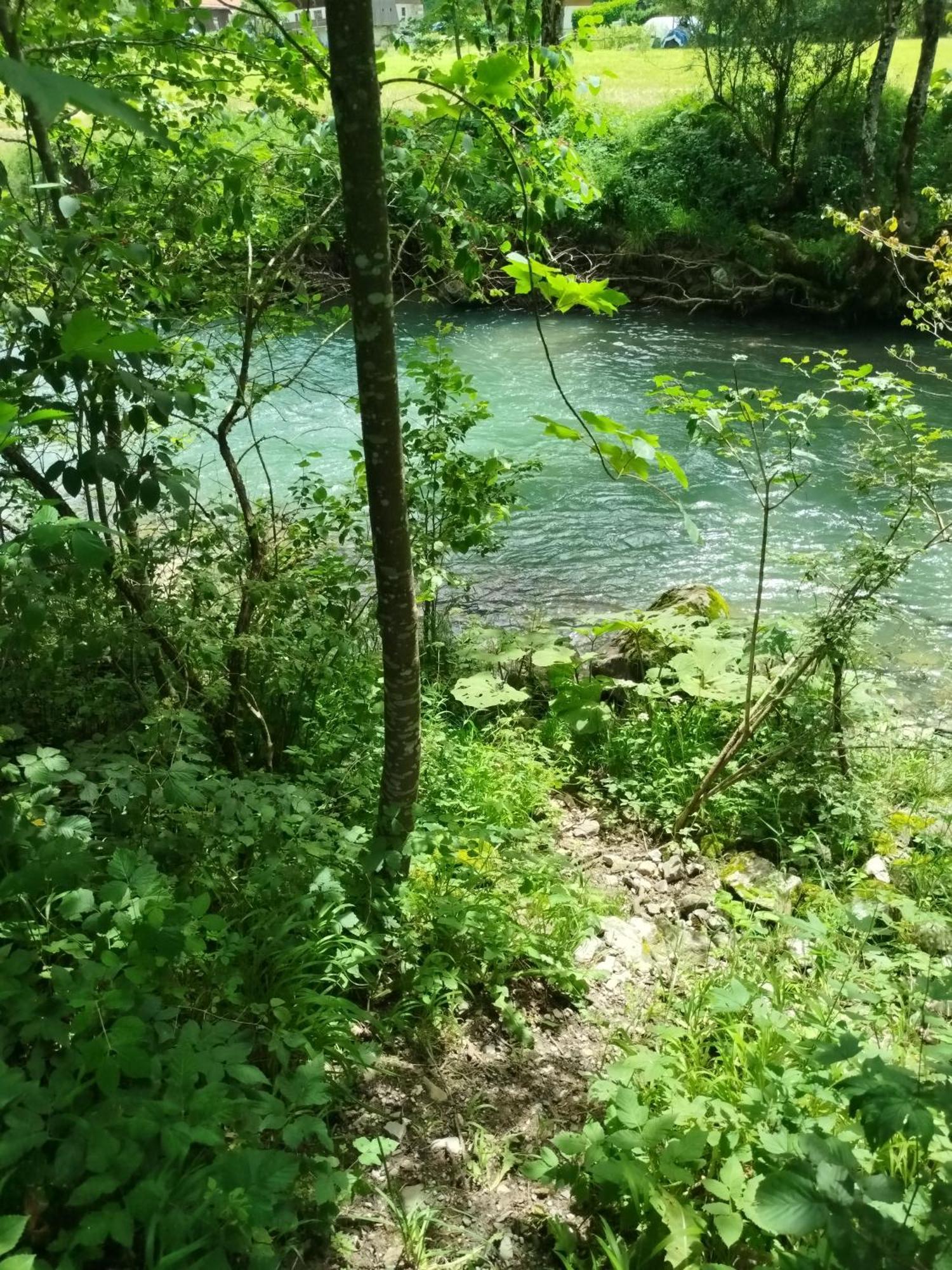 Chalet 8 Personnes + Grand Terrain Et Riviere Entremont Екстер'єр фото